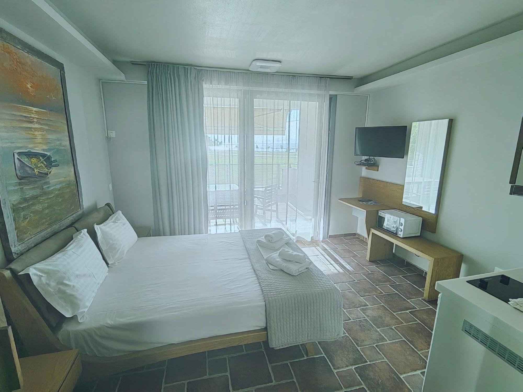 Bella Vista Apartments Keramoti Luaran gambar